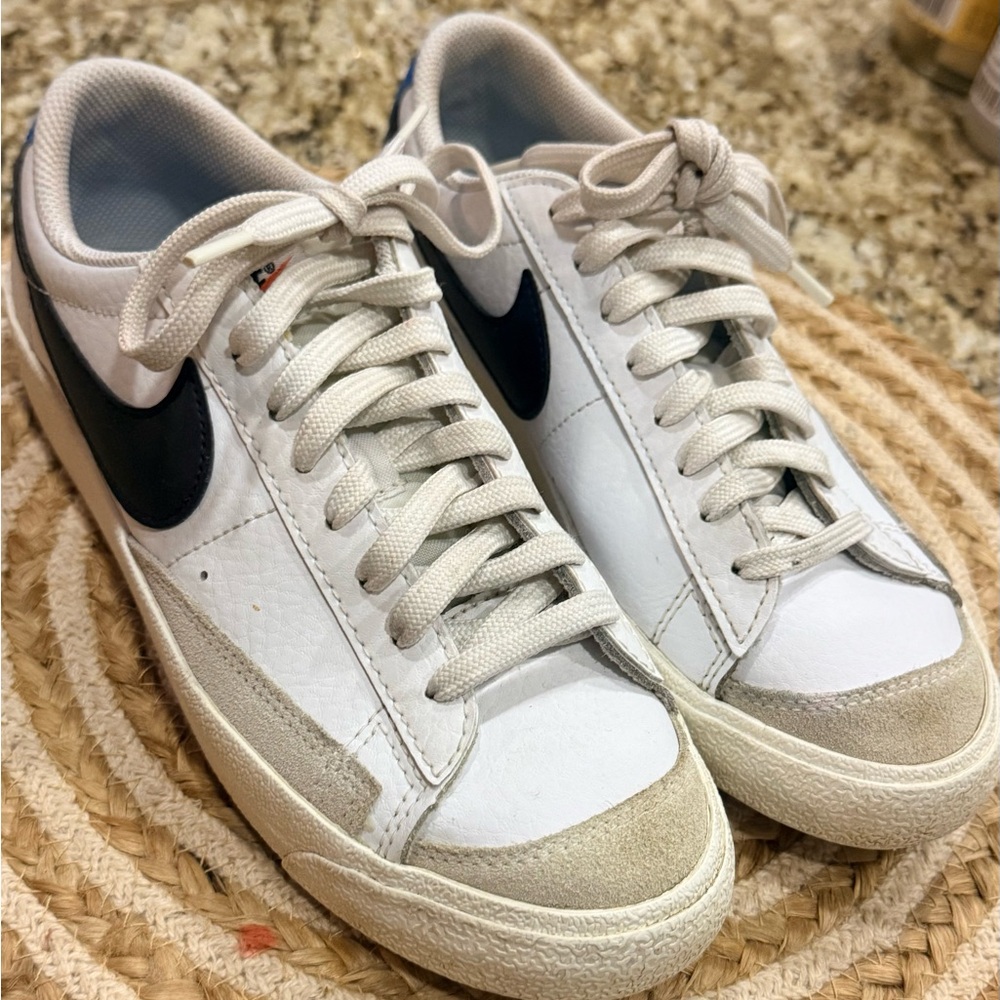 NIke Blazer Low Platform size 6Y/7.5W